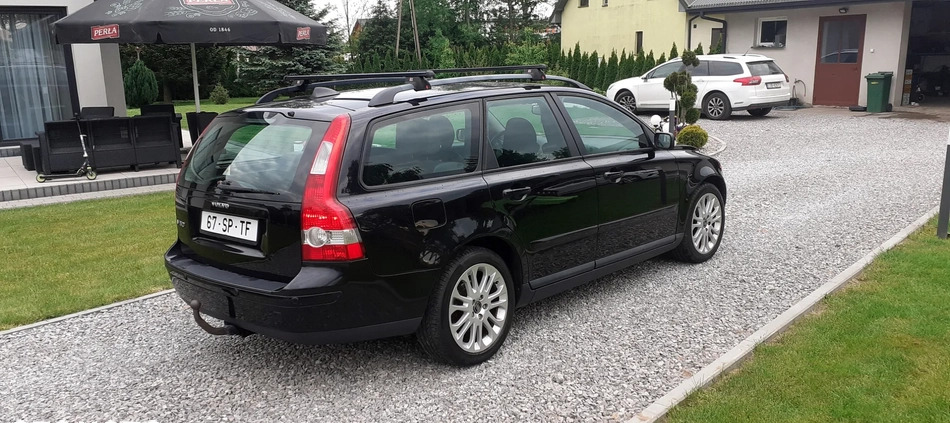 Volvo V50 cena 15900 przebieg: 179000, rok produkcji 2006 z Bełżyce małe 562